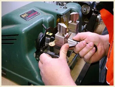 Schaumburg IL Locksmith Store Schaumburg, IL 630-552-2084 - 18-key-making